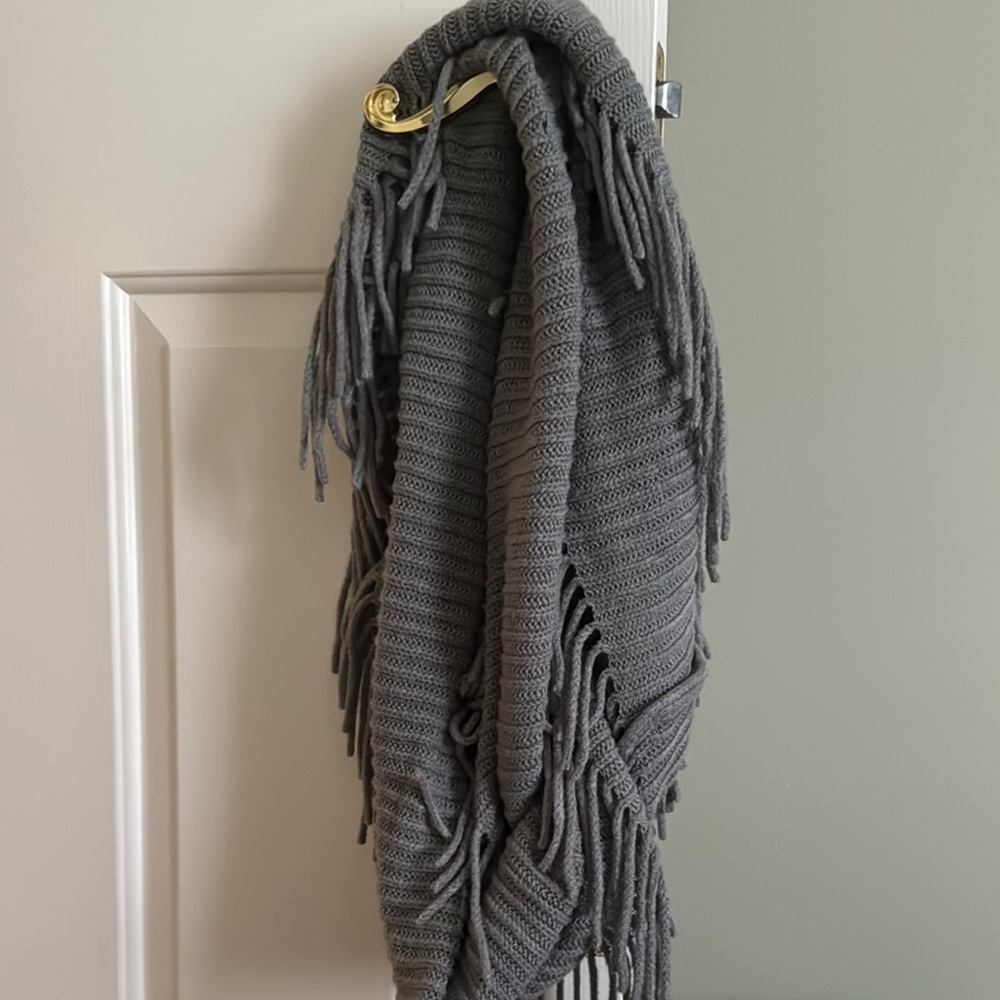 Gray Fringe Knit Shawl